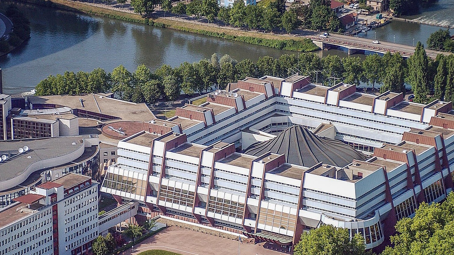 The Palais de l’Europe in Strasbourg, seat of the Council of Europe, seen from the air.
